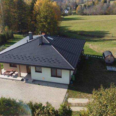 Dom Na Slonnym Villa Monasterzec Eksteriør bilde