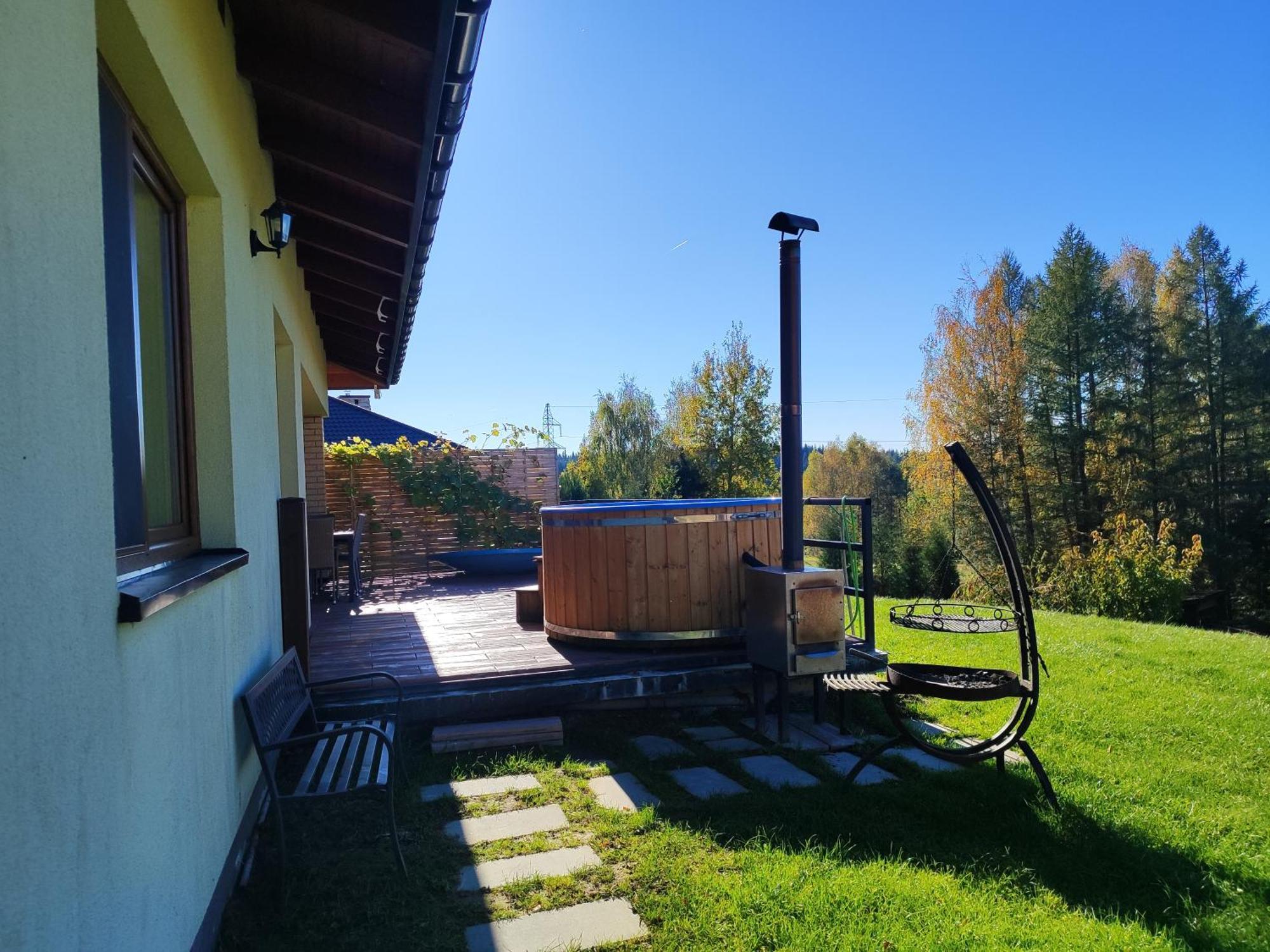 Dom Na Slonnym Villa Monasterzec Eksteriør bilde